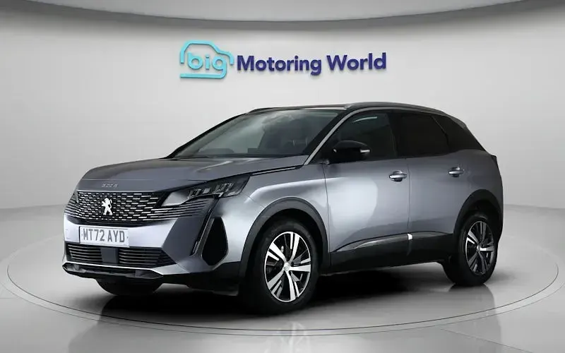 Used Peugeot 3008 Allure+ 131 HP (96 kW) 2022 Grey SUV
