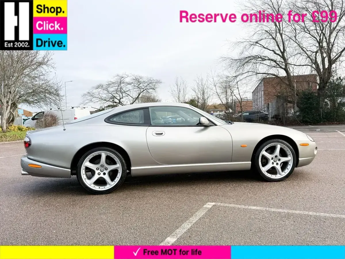 Usado Jaguar XK8 S 2005 Prateado Coupé