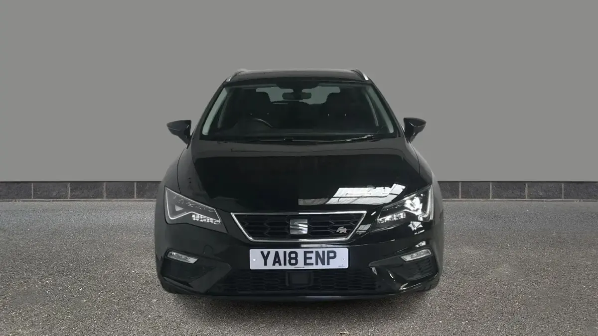 Used Seat Leon FR 125 HP (91 kW) 2018 Black Estate