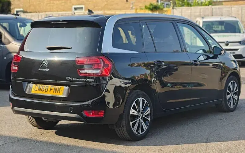 Used Citroën C4 SpaceTourer Feel 131 HP (96 kW) 2018 Black MPV