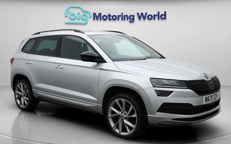 Used 2021 Skoda Karoq SportLine SUV | £19,700 (Good price) - Image 1/4