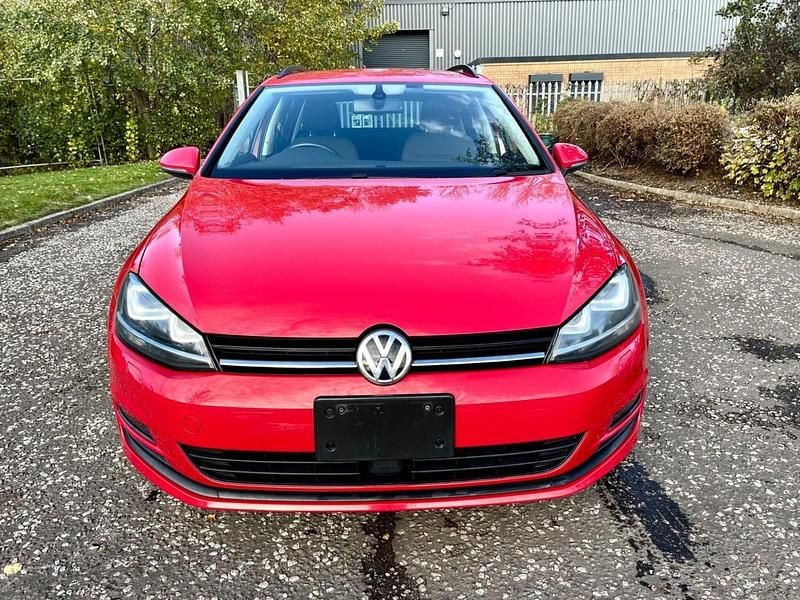 Used VW Golf VII 2013 Red Hatchback