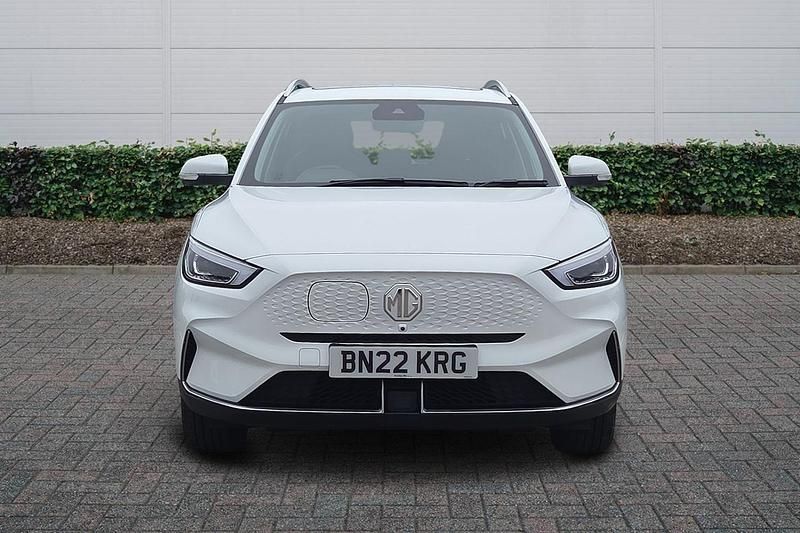 Used MG ZS Trophy 130 kW (177 HP) 2022 White SUV