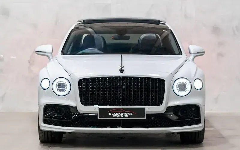 Used Bentley Flying Spur 544 HP (400 kW) 2024 Sedan