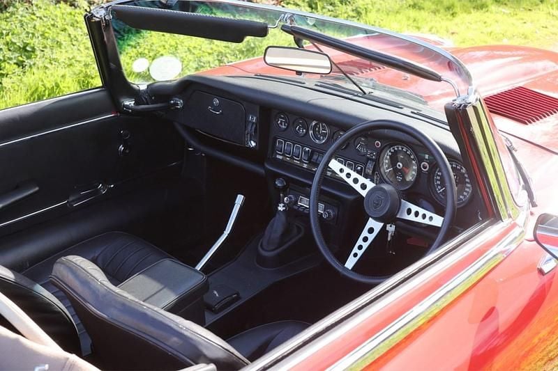 Used Jaguar E-Type S 1973 Red Cabriolet