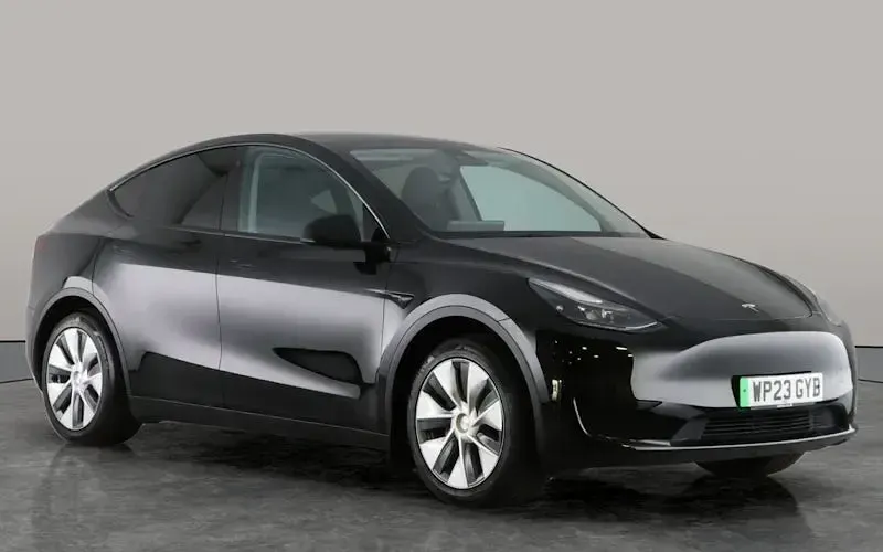 Used Tesla Model Y RWD 254 kW (346 HP) 2023 Black SUV