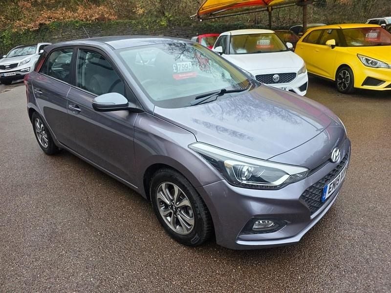 Used Hyundai i20 SE 84 HP (61 kW) 2019 Grey Hatchback