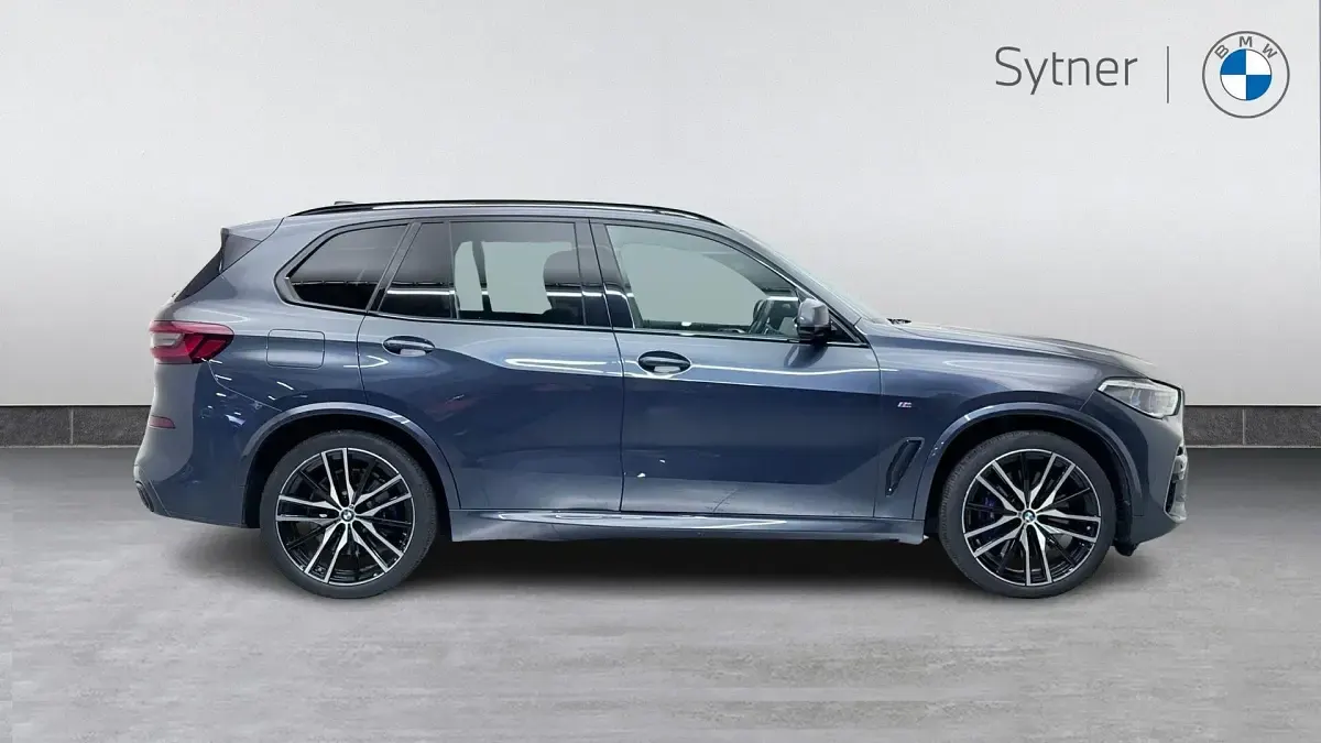Używany BMW X5 M Sport 335 KM (246 kW) 2022 Szary SUV