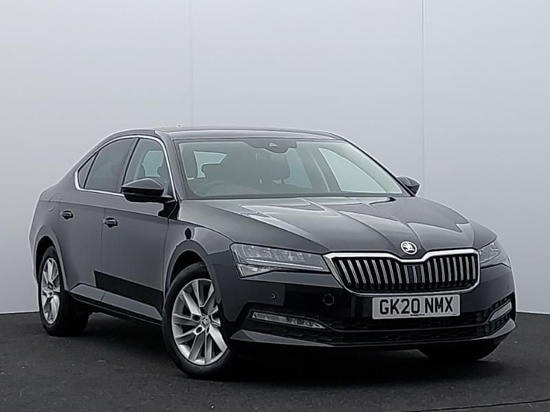 Black Used 2020 Skoda Superb SE Technology Hatchback | £14,298 (Good price) - Image 1/4