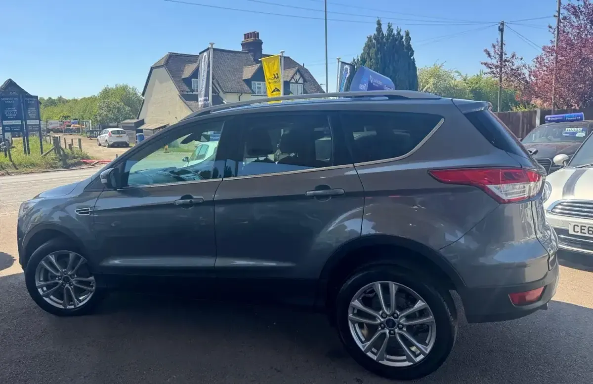 Second-hand Ford Kuga Titanium X 163 CP (119 kW) 2013 Gri SUV