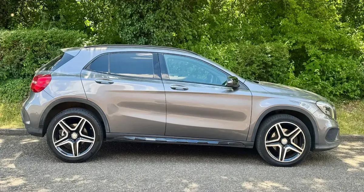Used Mercedes GLA220 AMG line 2015 Grey SUV