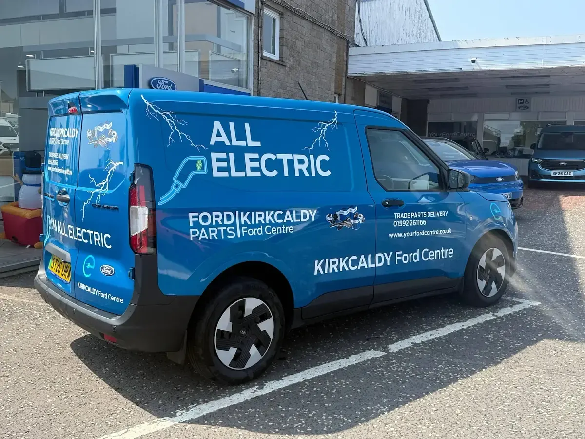 Used Ford Transit Trend 100 kW (136 HP) 2026 Blue Van
