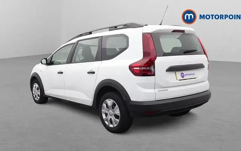 Used Dacia Jogger Essentiel 110 HP (80 kW) 2024 White MPV