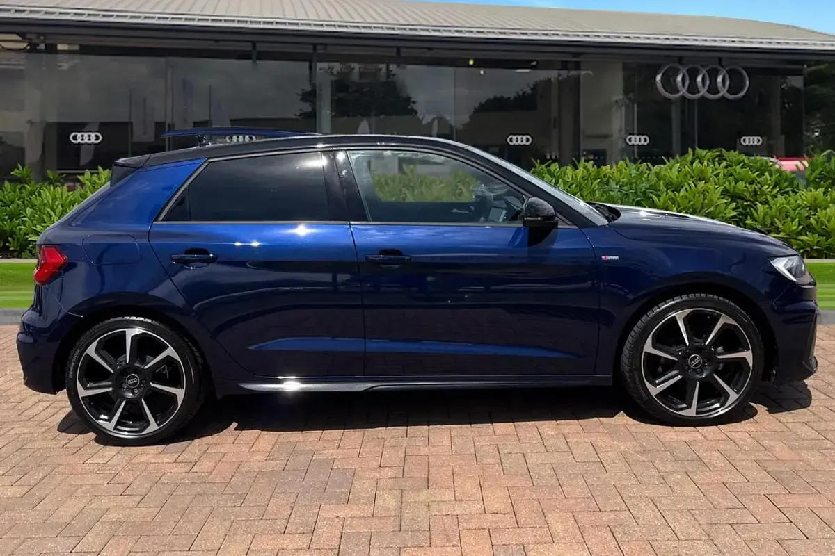 Used Audi A1 Black Edition 95 HP (69 kW) 2024 Blue Hatchback