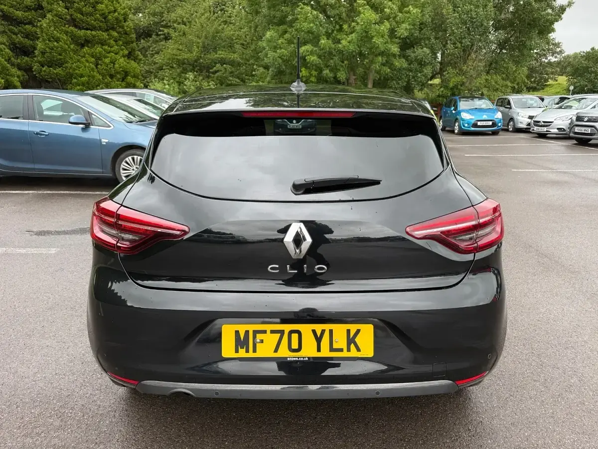Used Renault Clio Iconic 100 HP (73 kW) 2020 Black Hatchback