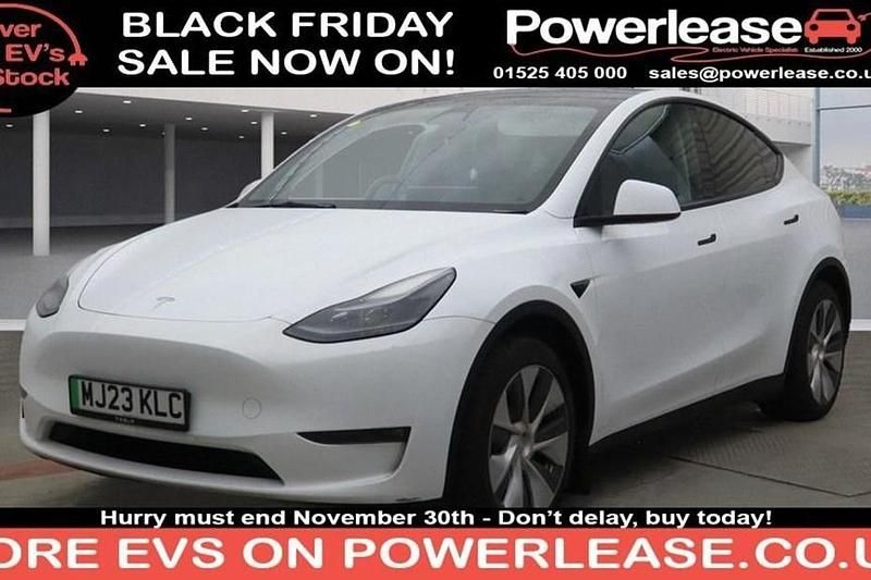 White Used 2023 Tesla Model Y Long Range AWD SUV | £21,944 (Fair price) - Image 1/1
