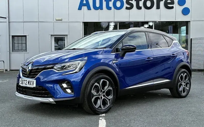 Second-hand Renault Captur Techno 143 CP (105 kW) 2024 SUV