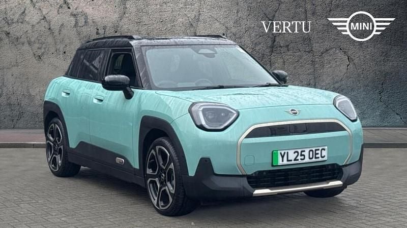 New Mini Aceman Classic 135 kW (184 HP) 2025 SUV
