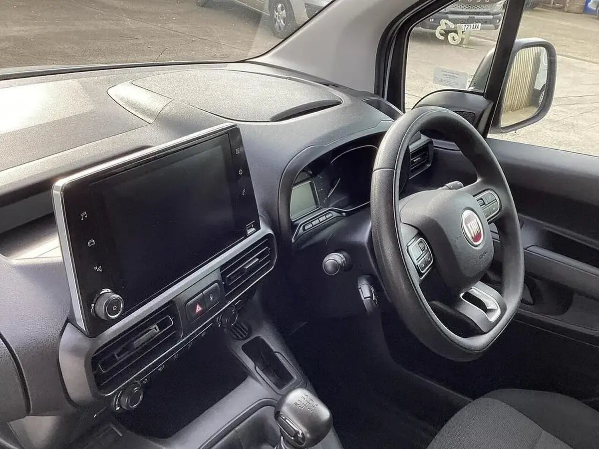Used Fiat Doblò 2023 White MPV