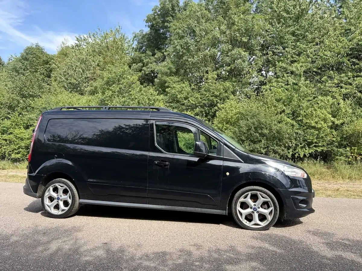 Used Ford Transit Connect Limited 113 HP (83 kW) 2016 Black MPV
