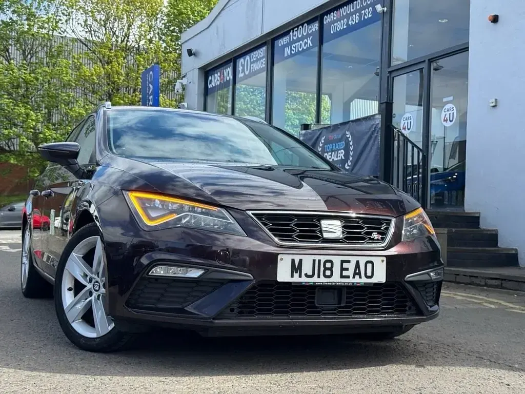 Used Seat Leon ST FR 150 HP (110 kW) 2018 Purple Estate