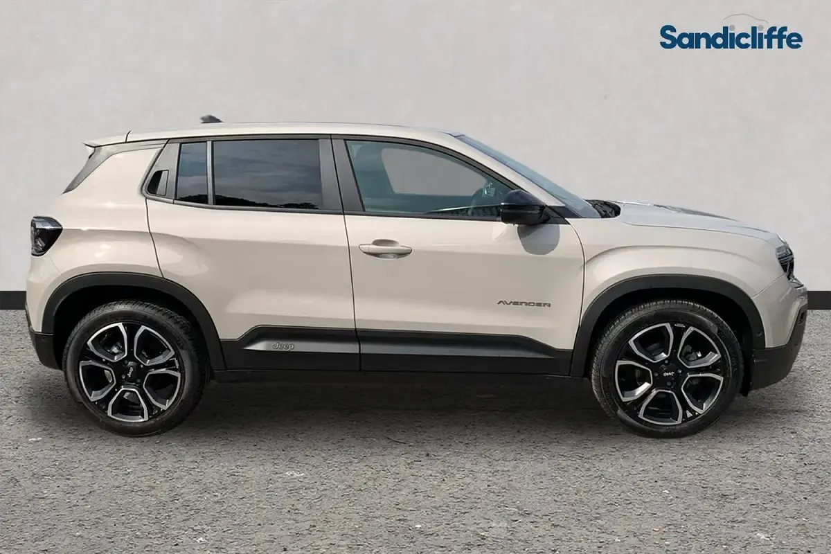 Used Jeep Avenger Summit 101 HP (74 kW) 2025 Beige SUV