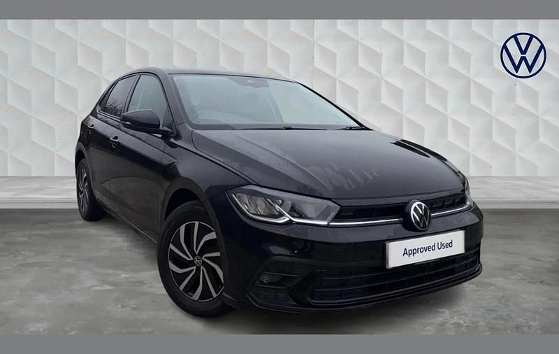 Used VW Polo Life 95 HP (69 kW) 2023 Black Hatchback