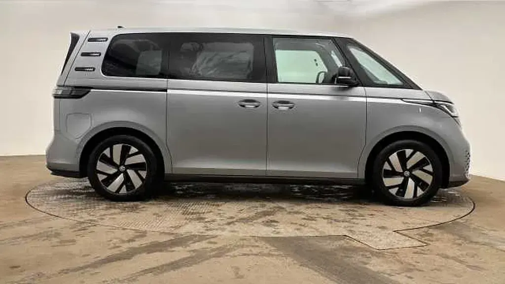 Usado VW ID. Buzz 150 kW (204 HP) 2024 Monovolume