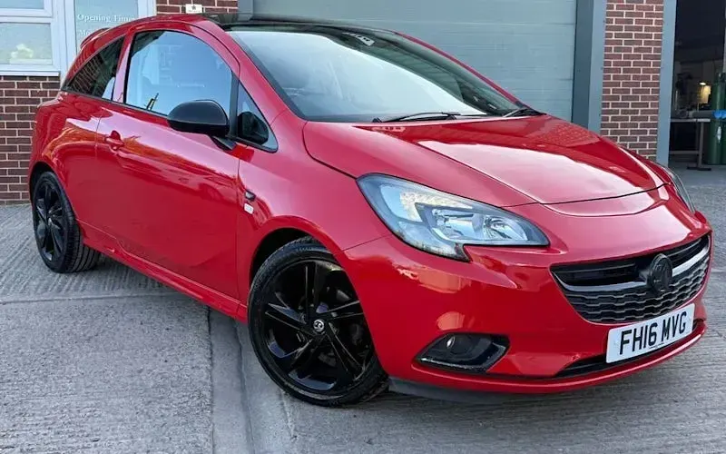 Used Vauxhall Corsa Edition 90 HP (66 kW) 2016 Hatchback