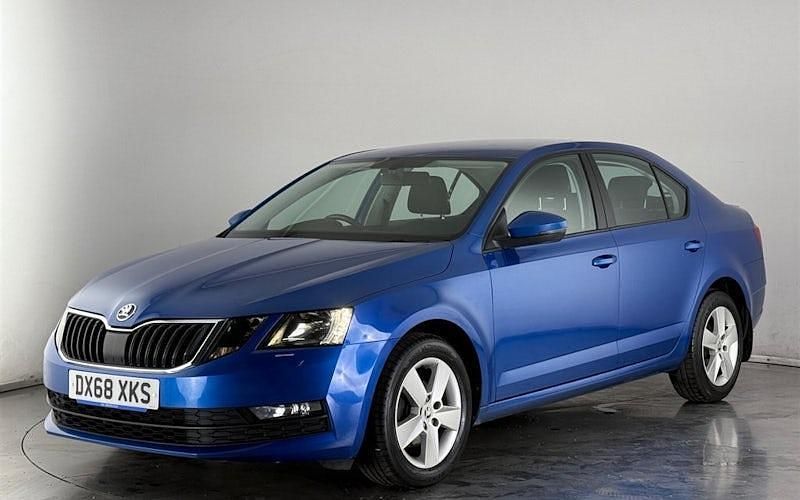 Used Skoda Octavia SE 150 HP (110 kW) 2018 Blue Hatchback