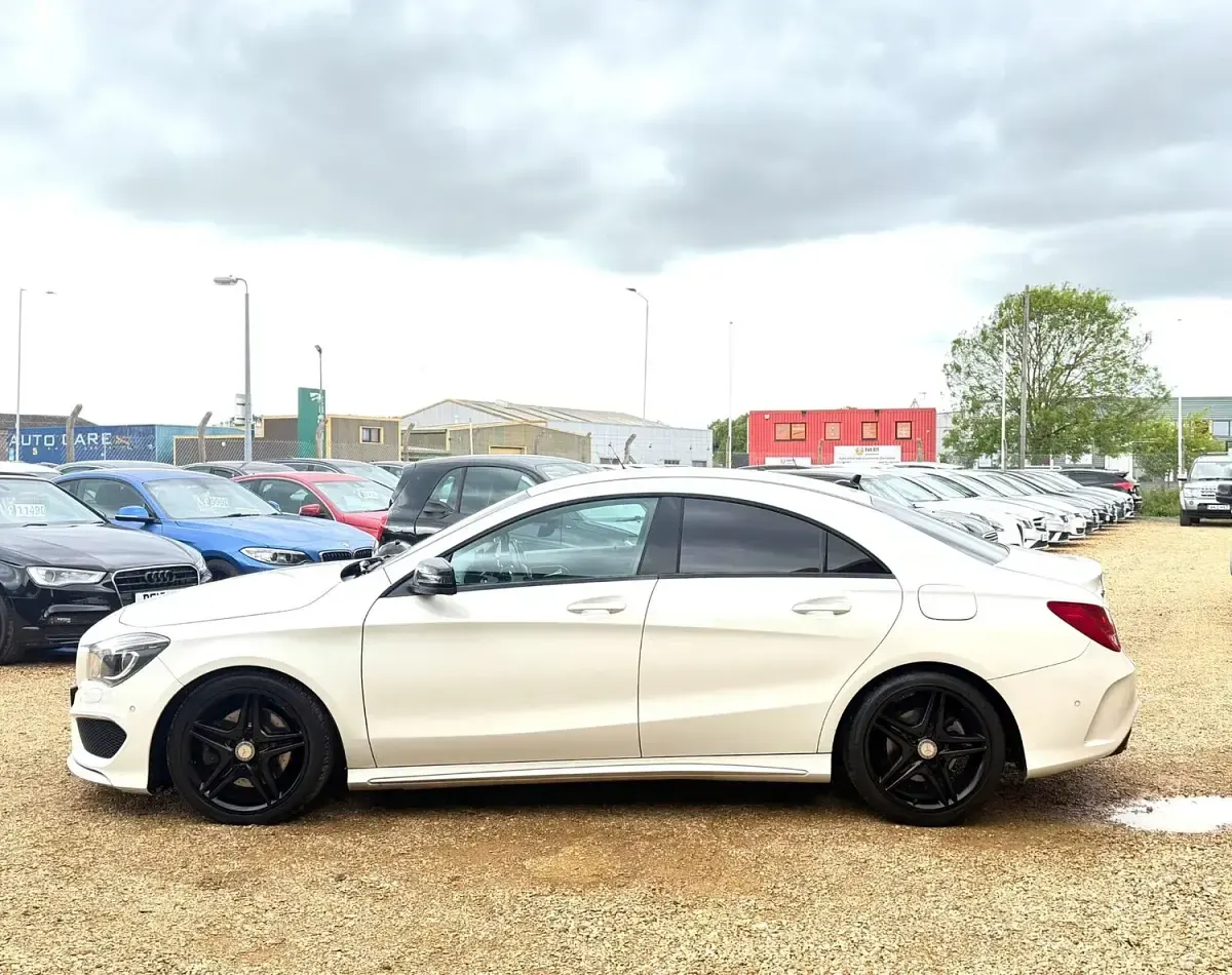 Used Mercedes CLA220 AMG 177 HP (130 kW) 2015 White Sedan