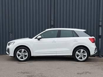Used Audi Q2 S-Line 150 HP (110 kW) 2022 White SUV