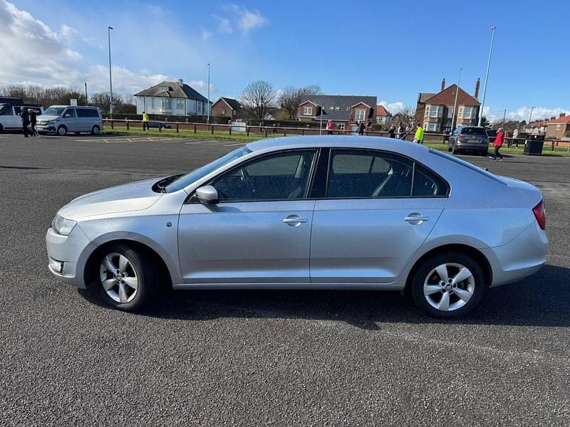Used Skoda Rapid SE 2013 Silver Hatchback