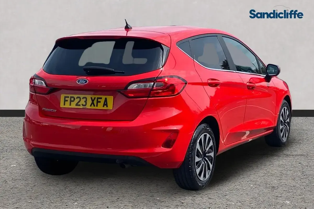 Used Ford Fiesta Titanium 100 HP (73 kW) 2023 Red Hatchback