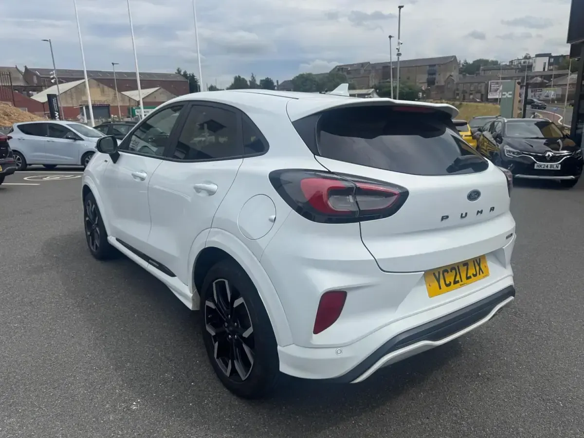 Used Ford Puma ST-Line X 125 HP (91 kW) 2021 White SUV