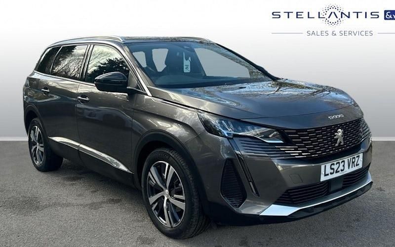 Used Peugeot 5008 Allure+ 131 HP (96 kW) 2023 Grey SUV