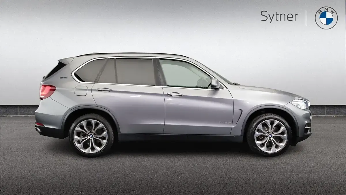 Begagnad BMW X5 Comfort Edition 309 HK (227 kW) 2016 Grå SUV