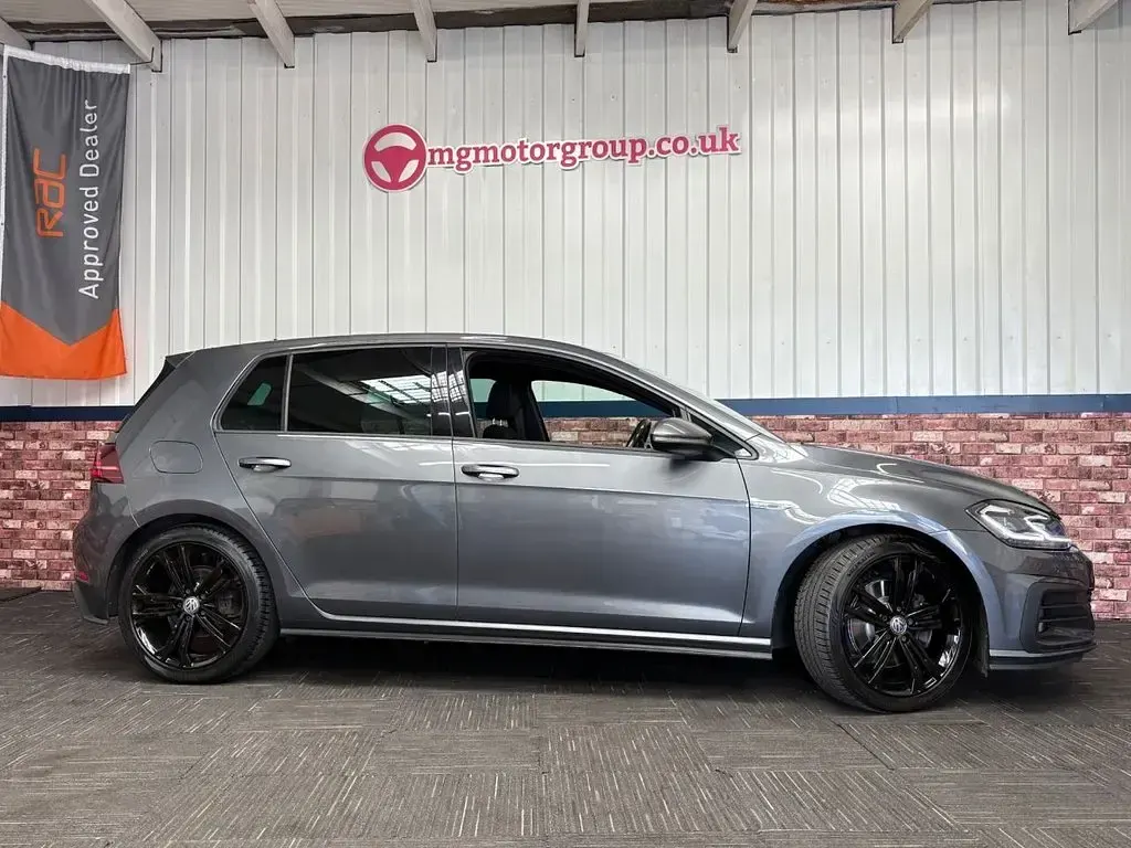Used VW Golf VII GTD 184 HP (135 kW) 2018 Grey Hatchback