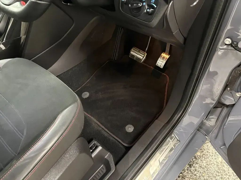 Used Ford Kuga ST-Line 180 HP (132 kW) 2019 Brown SUV