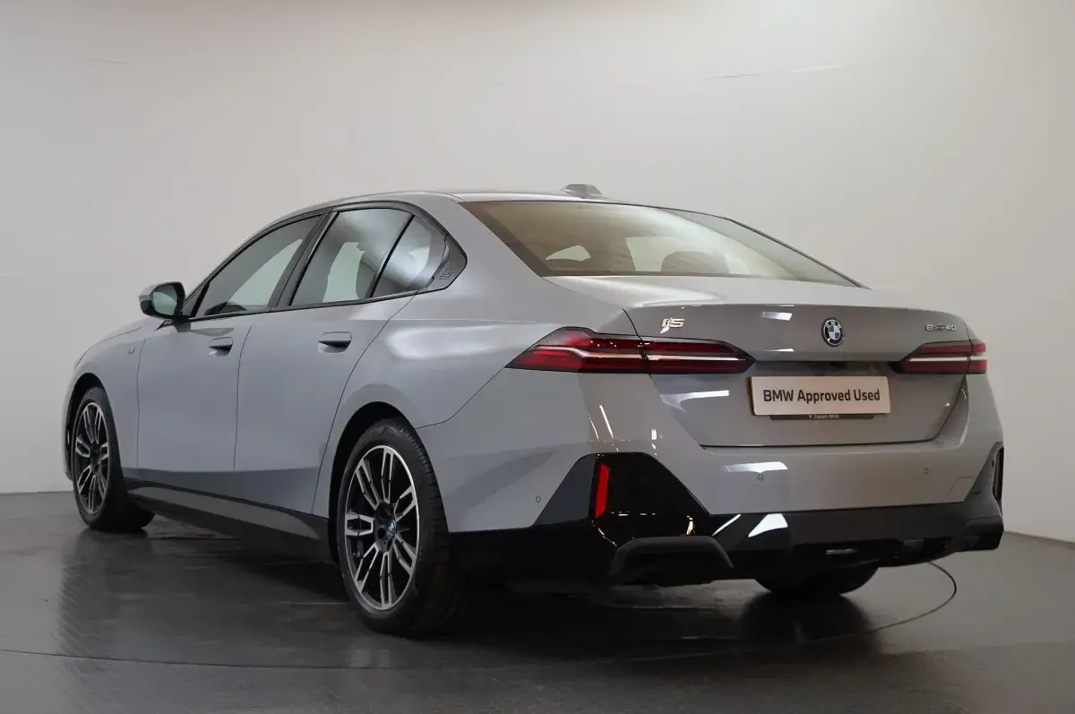 Used BMW i5 M Sport 246 kW (335 HP) 2024 Grey