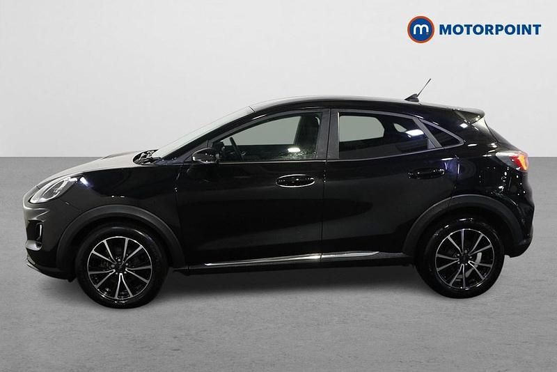 Begagnad Ford Puma Titanium 125 HK (91 kW) 2023 Svart SUV