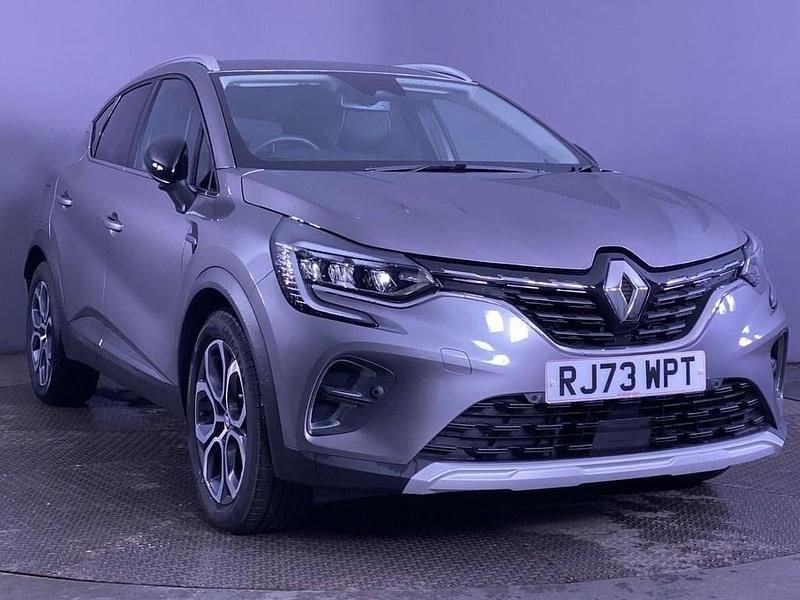 Grey Used 2024 Renault Captur Techno SUV | £17,999 (Fair price) - Image 1/4