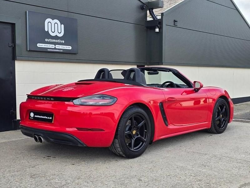 Used Porsche 718 Boxster 300 HP (220 kW) 2020 Red Cabriolet