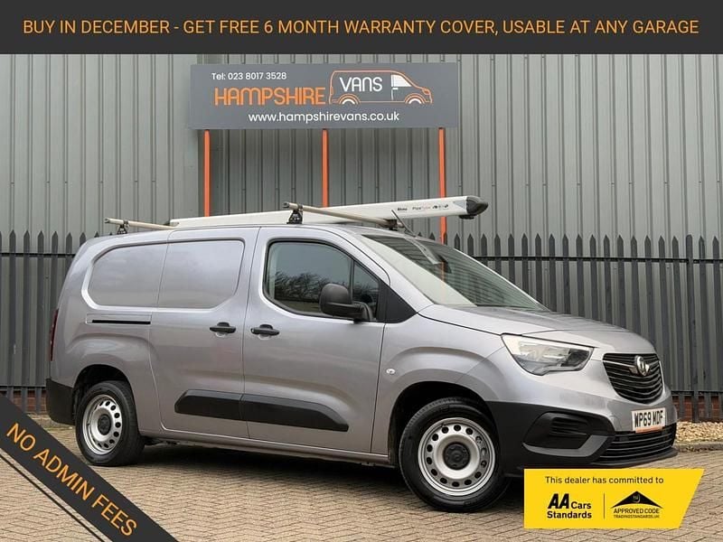 Grey Used 2020 Vauxhall Combo Edition MPV | £7,943 (Good price) - Image 1/4