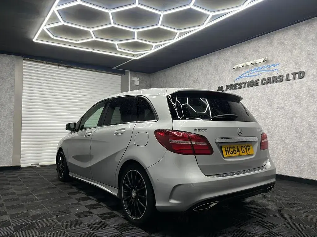 Used Mercedes B200 AMG line 2015 Silver Hatchback