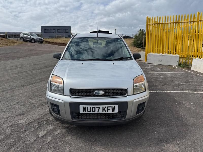 Used Ford Fusion Zetec 2007 Silver Hatchback