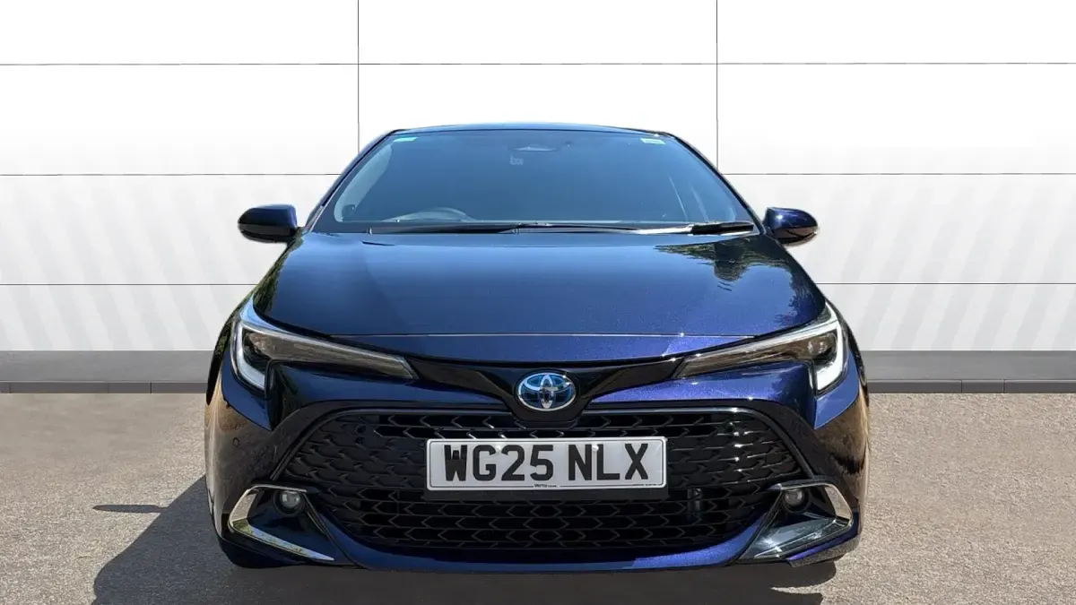 Used Toyota Corolla 196 HP (144 kW) 2025 Blue Hatchback