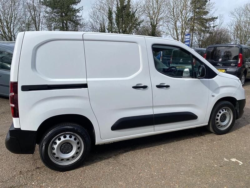 Used Toyota Proace Active 2022 White MPV