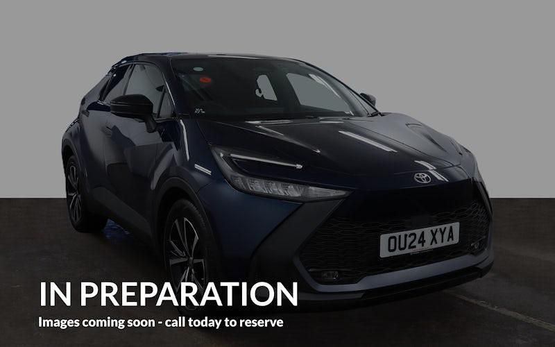 Used Toyota C-HR Design 140 HP (102 kW) 2026 SUV