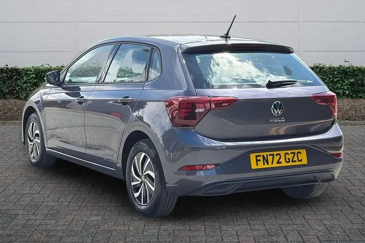 Used VW Polo Life 95 HP (69 kW) 2022 Grey Hatchback